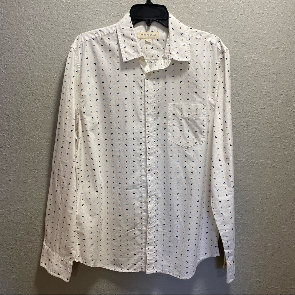 Aeropostale White and Blue Patterned Men's Shirt. Medium